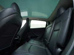 Tesla Model Y 2022 Facelift Rear-Wheel Drive - ფოტო 19