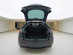 Tesla Model Y 2022 Facelift Rear-Wheel Drive - ფოტო 5