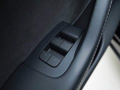 Tesla Model Y 2022 Facelift Rear-Wheel Drive - ფოტო 9