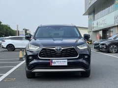 Toyota Highlander Hybrid 2.5L AWD Premium 7-Seater - ფოტო 3