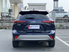Toyota Highlander Hybrid 2.5L AWD Premium 7-Seater - ფოტო 8