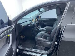 Tesla Model Y Long Range All-Wheel Drive - ფოტო 11