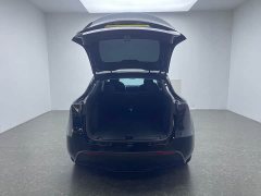 Tesla Model Y Long Range All-Wheel Drive - ფოტო 5