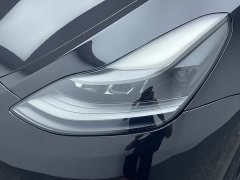 Tesla Model Y Long Range All-Wheel Drive - ფოტო 9