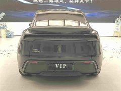 Tesla Model Y Rear-Wheel Drive - ფოტო 5