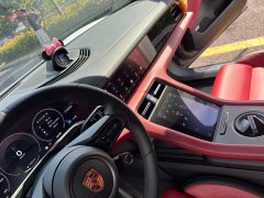 Porsche Taycan 4 - ფოტო 10