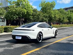 Porsche Taycan 4 - ფოტო 14