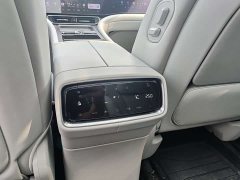 AITO M9 Extended Range Ultra 42kWh 6-Seater - ფოტო 12