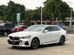 BMW 5 Series 530Li Premier M Sport Package - ფოტო 1