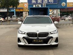BMW 5 Series 530Li Premier M Sport Package - ფოტო 2