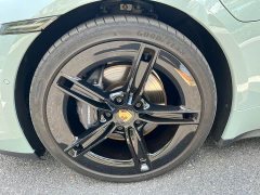 Porsche Taycan 4 - ფოტო 11