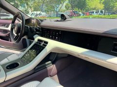 Porsche Taycan 4 - ფოტო 7