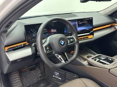BMW 5 Series 530Li Premier M Sport Package - ფოტო 10