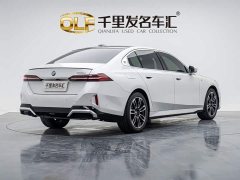 BMW 5 Series 530Li Premier M Sport Package - ფოტო 3