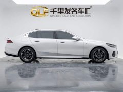 BMW 5 Series 530Li Premier M Sport Package - ფოტო 4