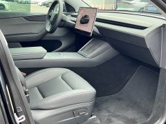 Tesla Model Y Rear-Wheel Drive - ფოტო 10
