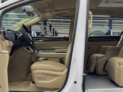Buick GL8 Land Business Class Comfort DG Edition - ფოტო 6