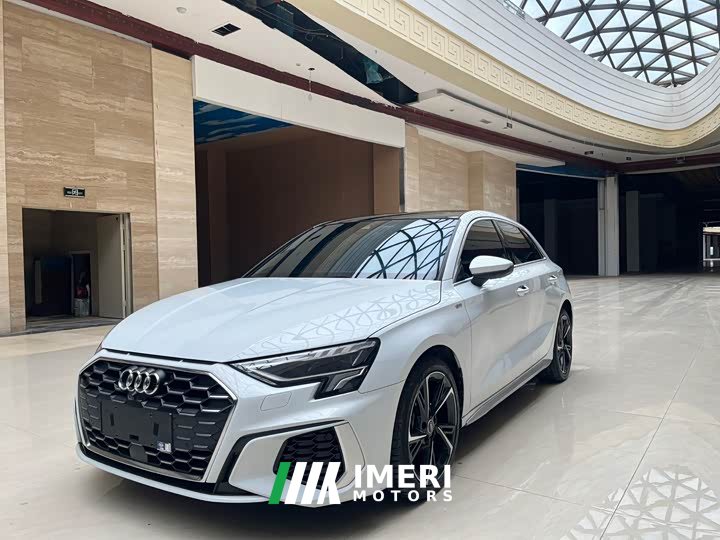 Audi A3 2022 Sportback 35 TFSI Fashion Sport - ავტომობილი ჩინეთიდან