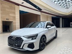 Audi A3 2022 Sportback 35 TFSI Fashion Sport - ფოტო 1