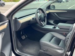 Tesla Model Y Rear-Wheel Drive - ფოტო 7