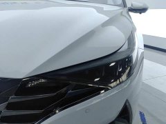 Hyundai Elantra 2022 1.5L CVT GLX Elite - ფოტო 5