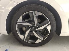 Hyundai Elantra 2022 1.5L CVT GLX Elite - ფოტო 6