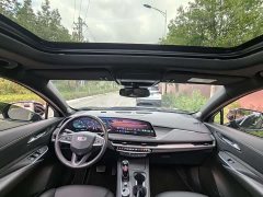 Cadillac XT4 28T FWD Luxury - ფოტო 10
