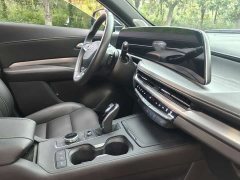 Cadillac XT4 28T FWD Luxury - ფოტო 14