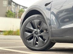 Tesla Model Y Long Range All-Wheel Drive - ფოტო 7