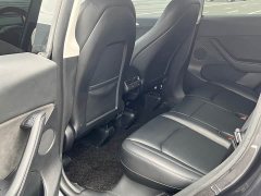 Tesla Model Y Long Range All-Wheel Drive - ფოტო 9