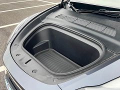 Tesla Model Y Long Range All-Wheel Drive - ფოტო 13