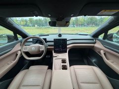 NIO ES8 75kWh Executive - ფოტო 12