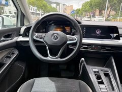 Volkswagen Golf 2021 200TSI DSG - ფოტო 14