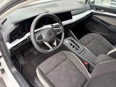 Volkswagen Golf 2021 200TSI DSG - ფოტო 5