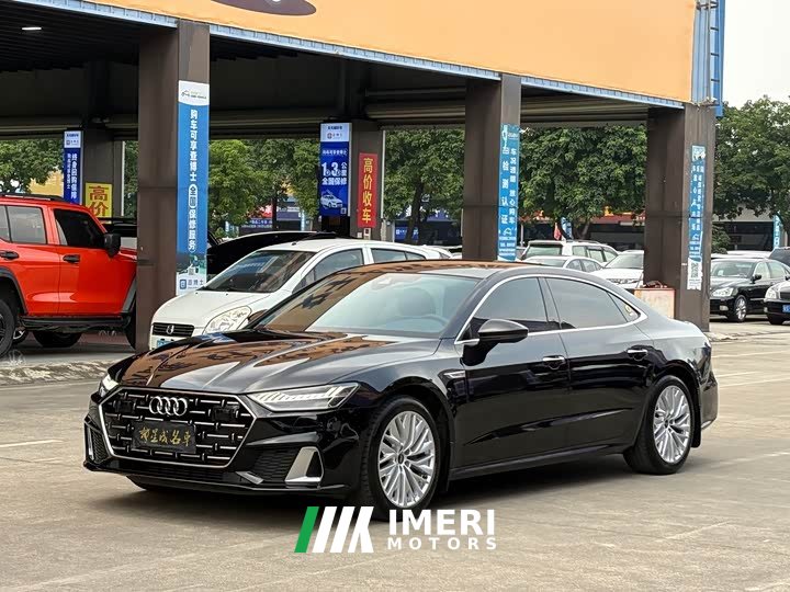 Audi A7L 45 TFSI Luxury