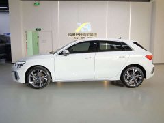 Audi A3 Sportback 35 TFSI Fashion Sport - ფოტო 6
