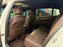 BMW 5 Series 530Li Premier M Sport Package - ფოტო 14