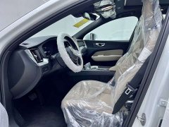 Volvo XC60 2025 B5 AWD Smart Luxury Edition - ფოტო 17