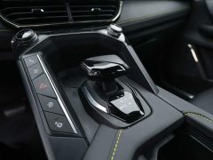 Lynk & Co Geely Lynk & Co 06 Remix 1.5T Dynamic Halo - ფოტო 17