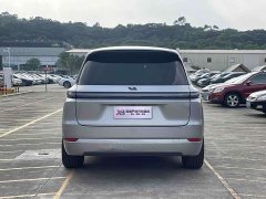 Li Auto L9 Max - ფოტო 4