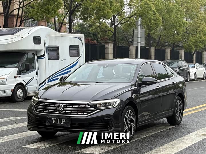 Volkswagen Sagitar 200TSI DSG Excellence Edition