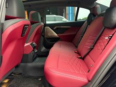 BMW 5 Series 530Li Luxury M Sport Package - ფოტო 13