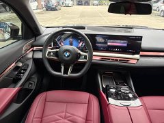 BMW 5 Series 530Li Luxury M Sport Package - ფოტო 7
