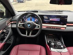 BMW 5 Series 530Li Luxury M Sport Package - ფოტო 8