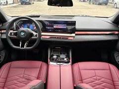 BMW 5 Series 530Li Luxury M Sport Package - ფოტო 9