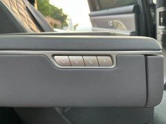 NIO ES8 2026 Six-Seat Executive Signature Edition - ფოტო 20