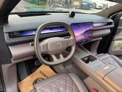 NIO ES8 2026 Six-Seat Executive Signature Edition - ფოტო 9