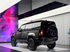 Land Rover Defender 110 3.0T P400 X-DYNAMIC HSE - ფოტო 5