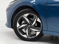 Hyundai Elantra 1.5L CVT Luxury - ფოტო 14