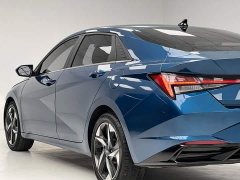 Hyundai Elantra 1.5L CVT Luxury - ფოტო 7